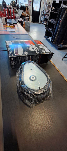 K&N, replacement air filter element. HD Dyna 08-17.