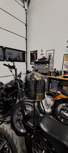 PREMIER. Trophy Carbon Helmet.