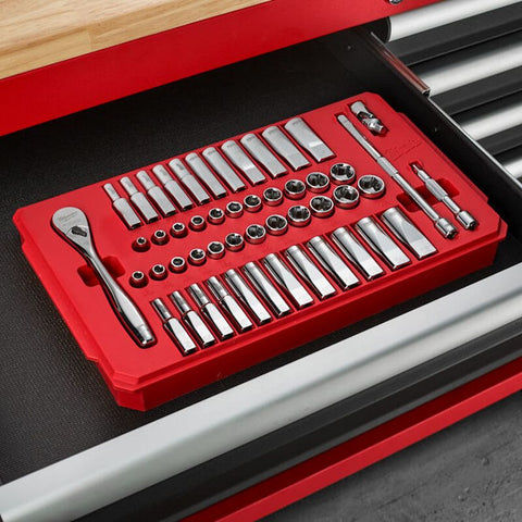 Milwaukee 50 Piece "1/4" pipesett med mm og tommer.