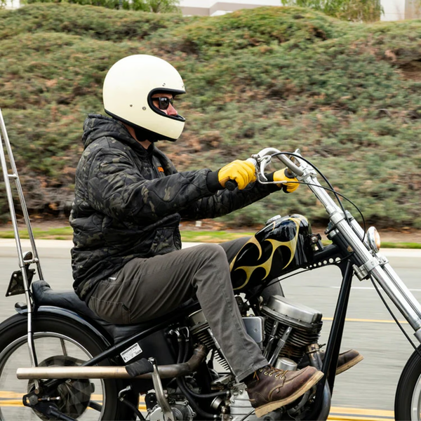 Biltwell Ramblr sunglasses. Grey smoke-Red mirror.
